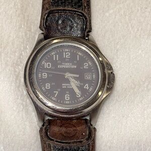 Women’s‎ Vintage Timex Expedition